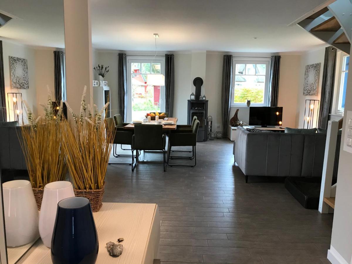 Ferienhaus Vier Jahreszeiten Glowe Exterior foto